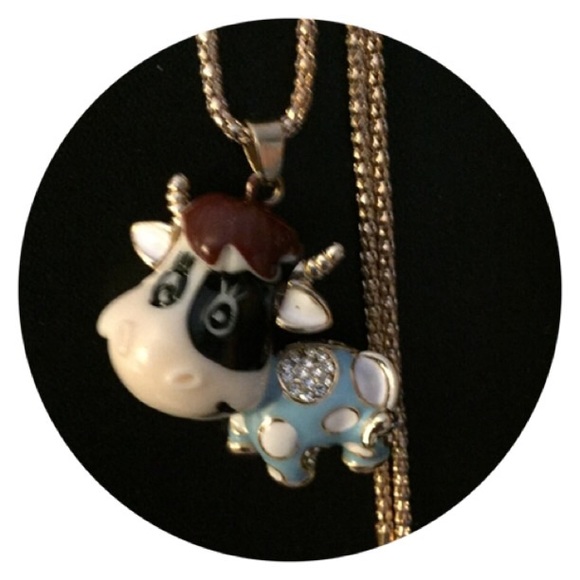 Betsey Johnson Jewelry - 🐄Crystal Spot Cow Pendant
